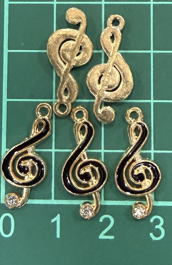 Charm Musical Black